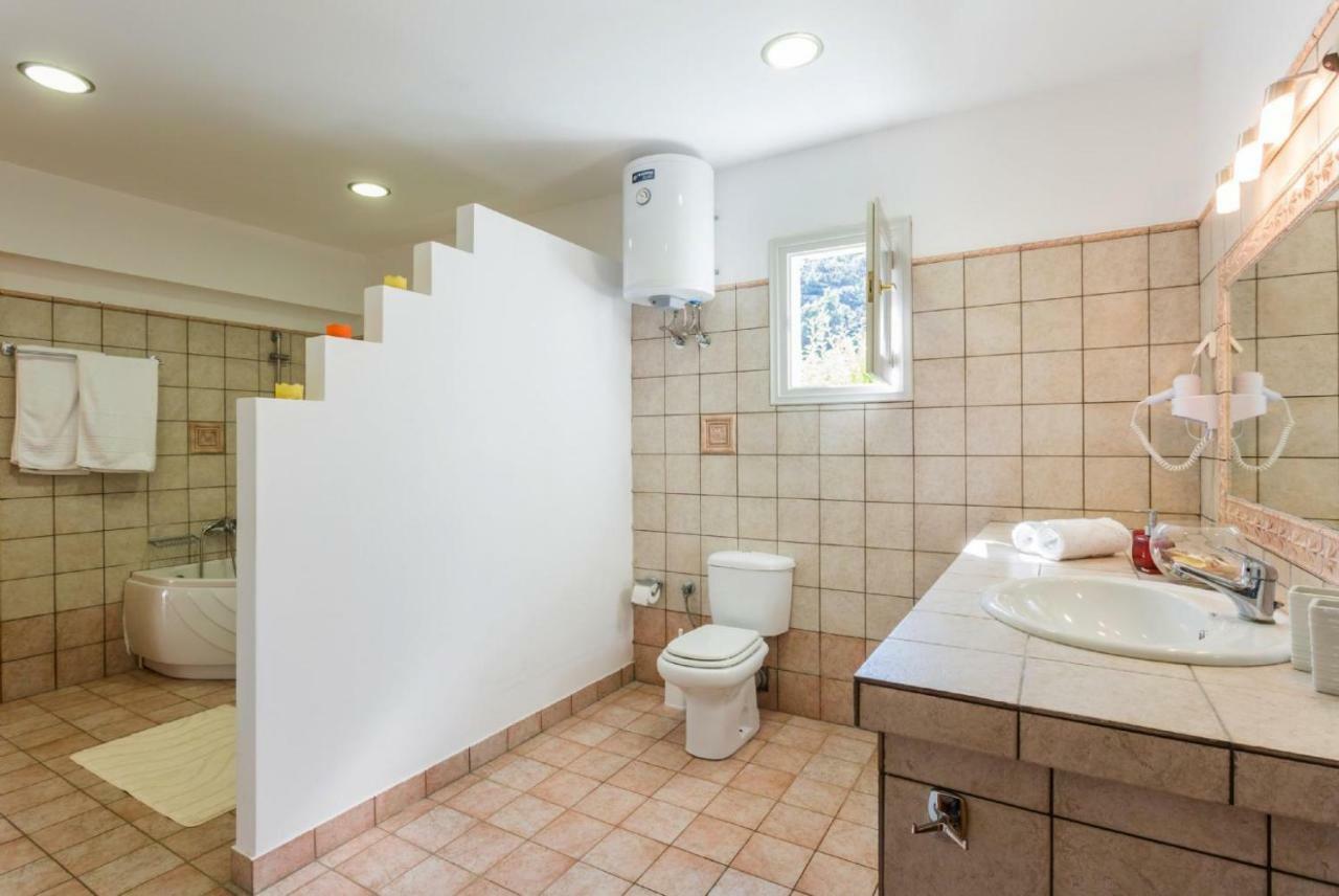 Isomata Villa Tassoula מראה חיצוני תמונה