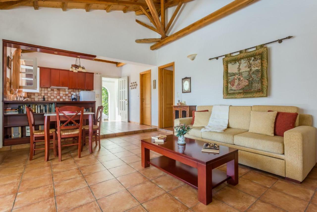 Isomata Villa Tassoula מראה חיצוני תמונה