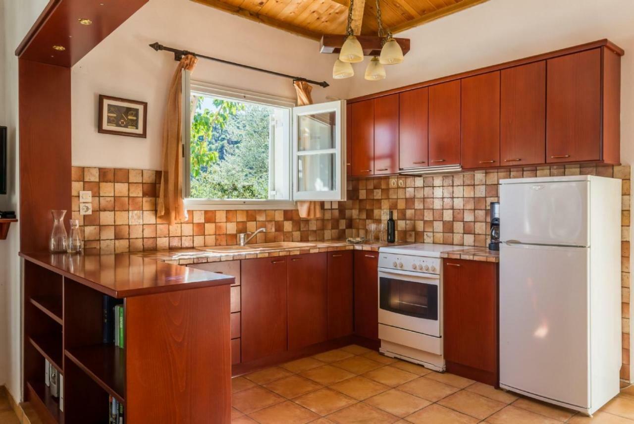 Isomata Villa Tassoula מראה חיצוני תמונה